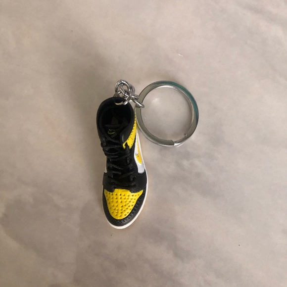 Keychain - Picture 3 of 3